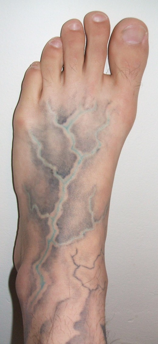 It took 3 sessions to get this level of clarity.  Feet don't like to hold ink!