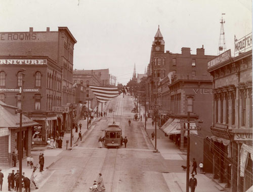 Front Street in 1909