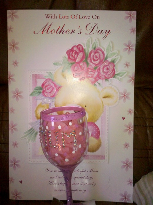 The Decorated glass is an Ideal gift to make for Mother's Day