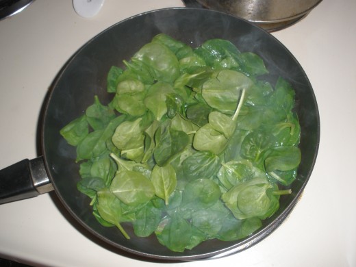 Baby spinach works well because you don't have to chop it up - if you use larger leaves, cut them up.