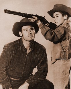 THE RIFLEMAN- Review of a Classic Western