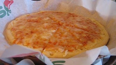 Chili's Bar & Grill Kids Cheese Pizza