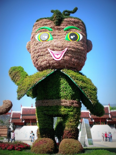 A giant topiary of Nong Khun, one of the mascots at Royal Flora