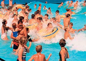 Bunker beach wave pool