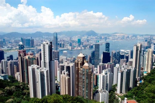A spectacular view of the entire city from Victoria Peak