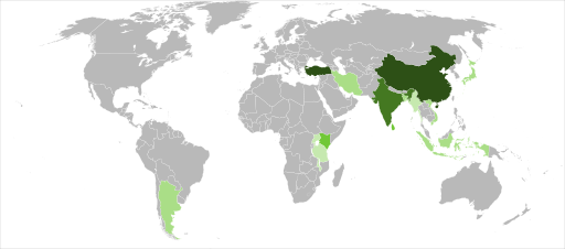 Tea production is insignificant in gray areas, 1% or less in lightest green areas. The darker the green, the more production, until darkest green is 20% of the world's tea production.