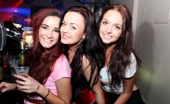 How to use Pick up Lines the Best on Girls