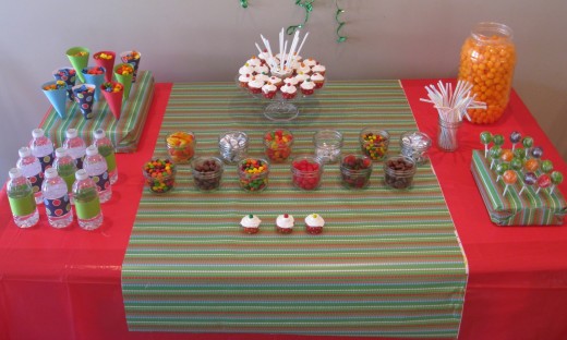 cute and simple table setting