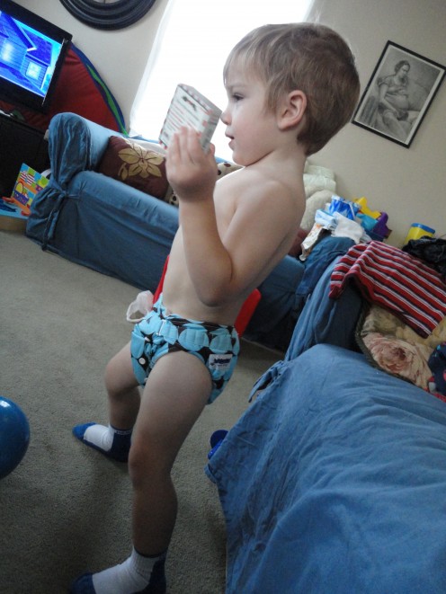 The Little Dude rocking in a fashionable Wahmies diaper.