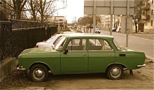 Moskvich in "communist green"