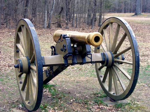 Photo 13 - Cannon, one of the things that surely did so much damage.  It doesn't seem right that the US used it on each other. 