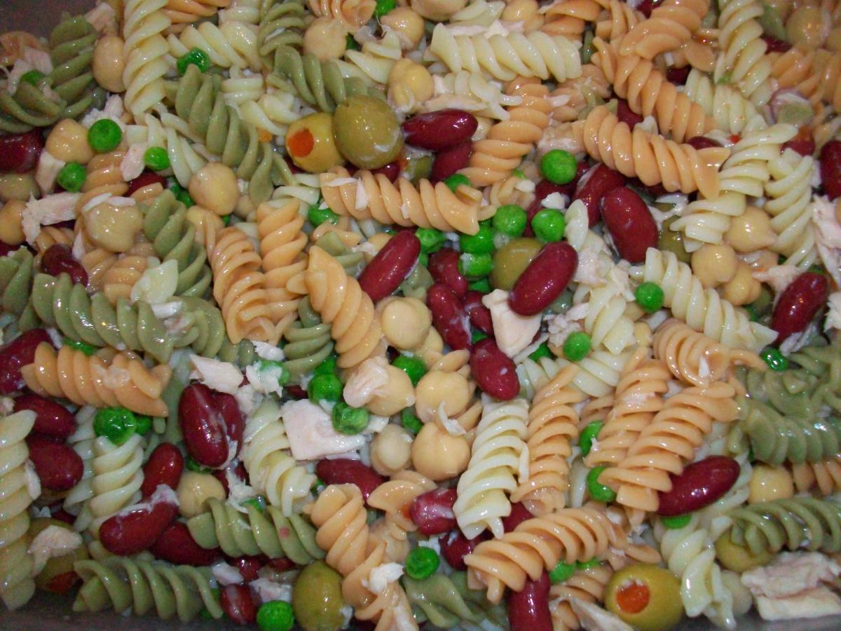 Kids Cook Monday: Pasta Salad with Chickpeas, Red Kidney Beans, and Tuna