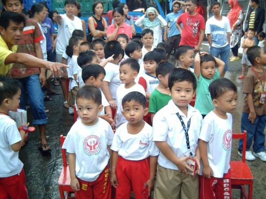 Pre-schoolers of Baclaran Daycare and Resource Center being honed to be social responsible persons in the future c/o Mrs. Eleanor B. Barola (Photo by Travel Man)