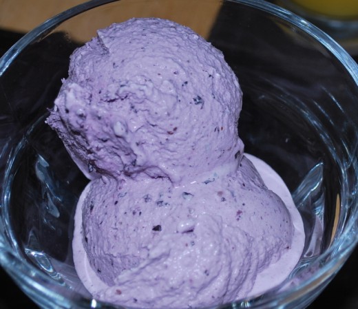 How to Make Simple Homemade Ice Cream