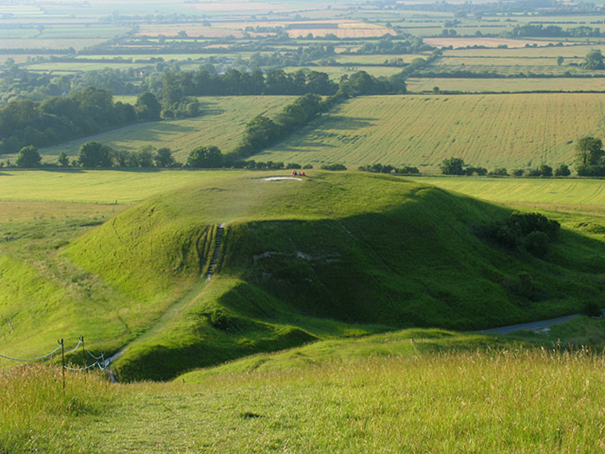 Uffington White Horse: Mysterious Places in Britain | HubPages