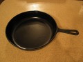 Keep Cast Iron Pans In Good Condition Season Cast Iron Pan