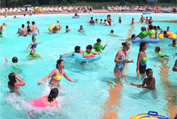 Aquaboggan water park, Saco, Maine