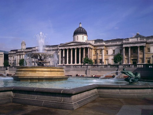 National gallery is situated in Trafalgar square, London