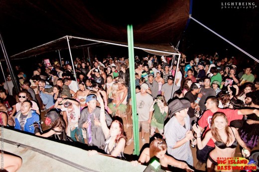 Picture of a party I planned, promoted and Dj'd in.  Hawaii, 2011 Halloween.