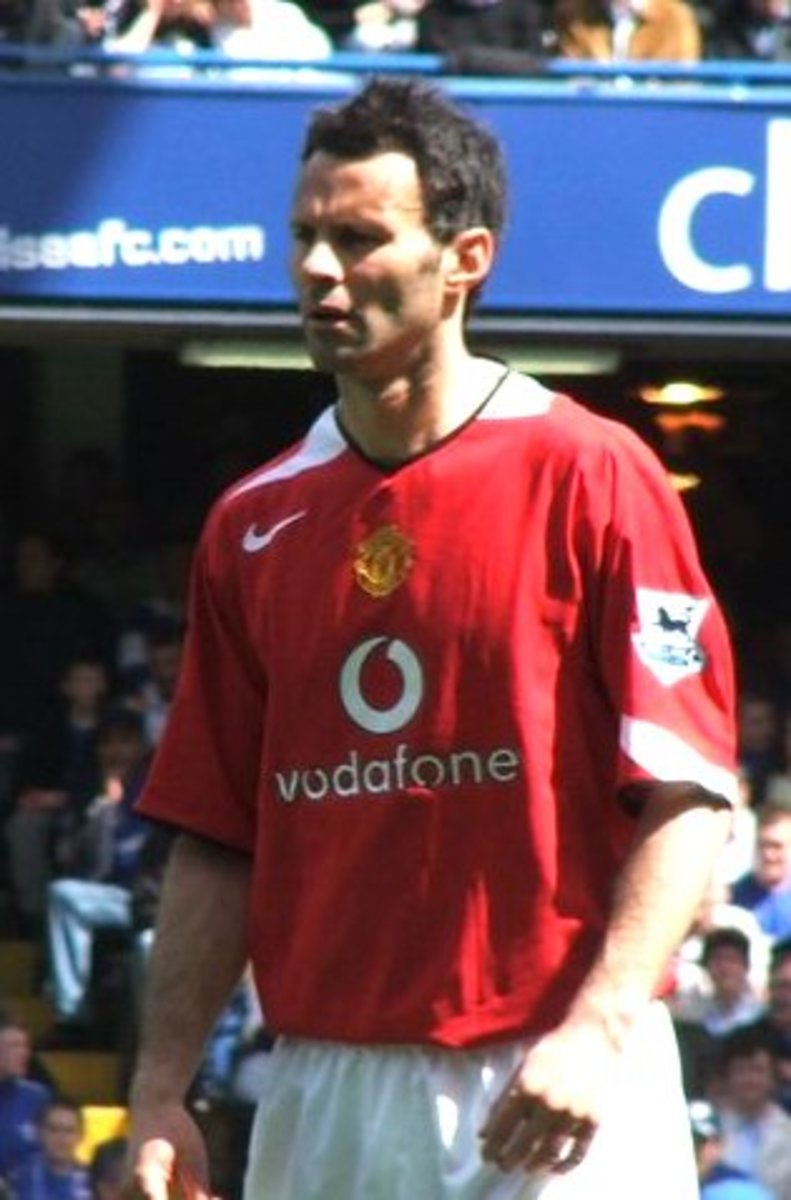 Ryan Giggs-dubbed the new George Best by many captured the young player of the year award in 1993.