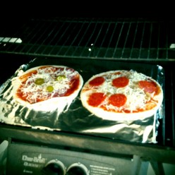 Quick and Easy Pizza on the Grill