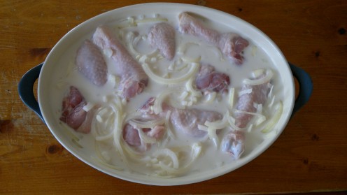 Place milk, vinegar, onion and chicken a large bowl, refrigerate.