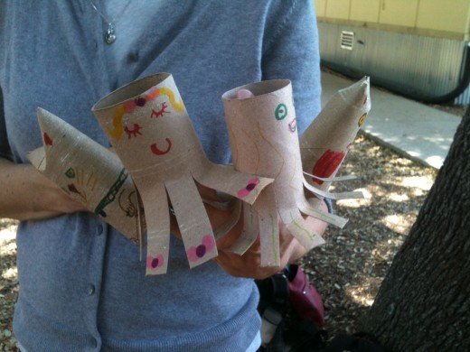 Paper tube crafts