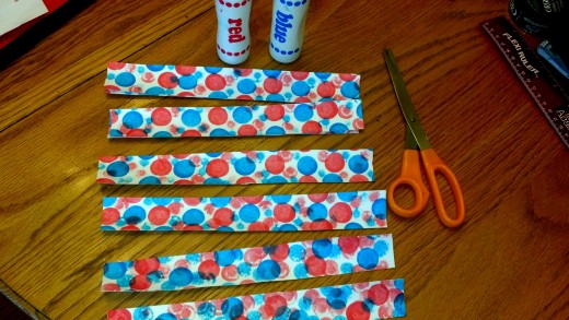 Our finished 4th of July cupcake wrappers.