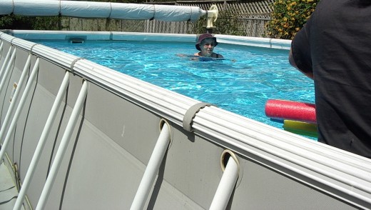 balancing tank in swimming pool