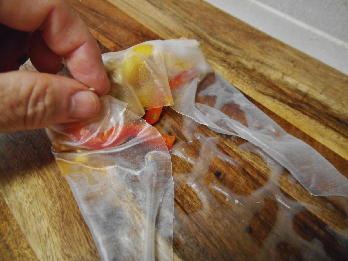 Since the rice paper is soft, it's easy to roll and tuck in the ends.