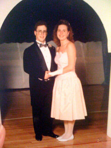 1990's prom look. Kinda boring...