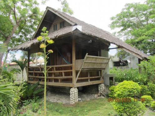 Hut at Maya's Native Garden