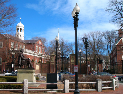 Johnston Gate, the most heavily used access to Old Harvard Yard