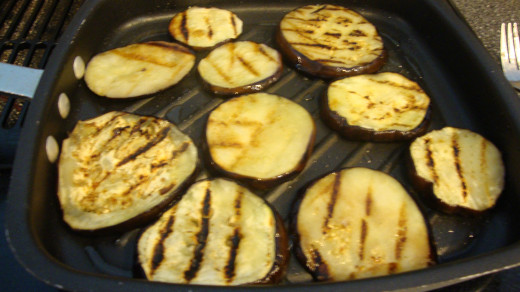 The grill marks give the eggplant great flavor and pizazz.