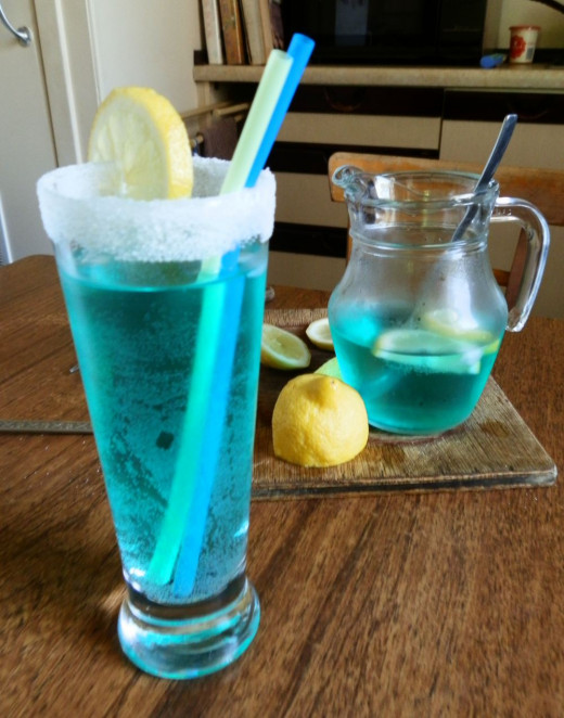 blue lagoon cocktail