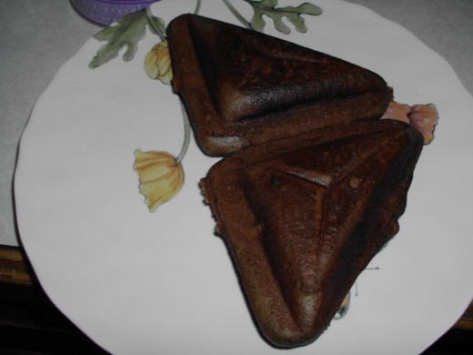 Chocolate Panini - The 5 Minute Chocolate Cake
