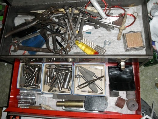 Here are a bunch of old tools that I bought and it even came with the toolbox!