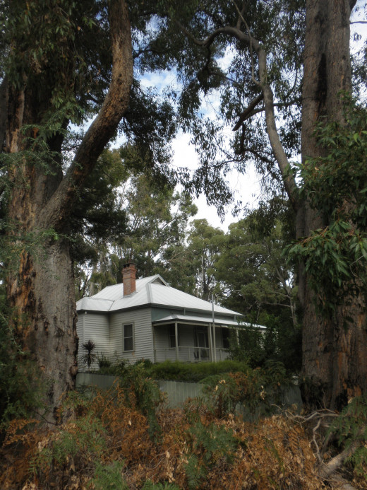 Walking around the abandoned old cottages,