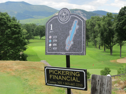 A beautiful 18 Hole Course awaits you at North Conway Country Club!