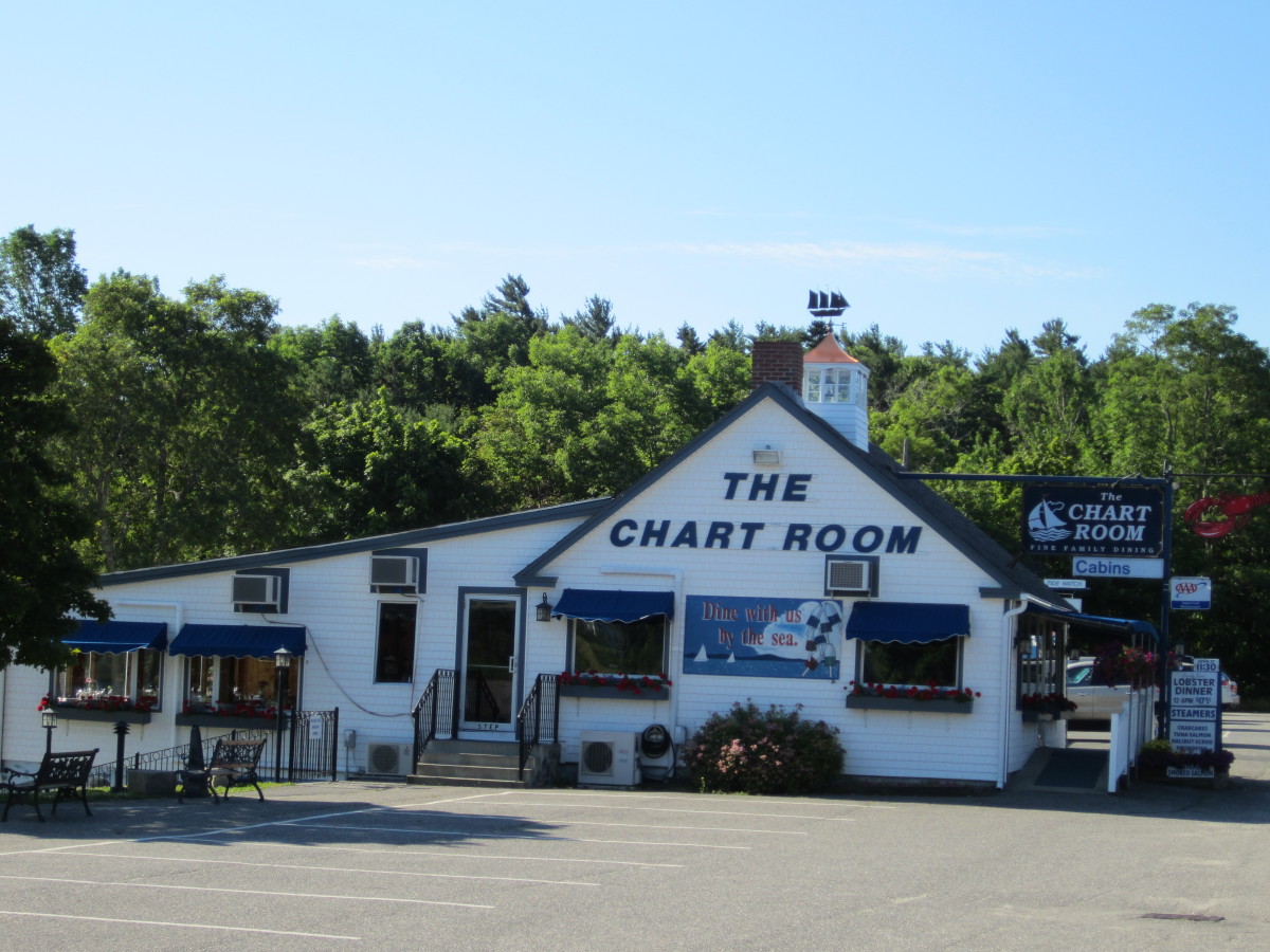 Chart Room Restaurant Hulls Cove Maine