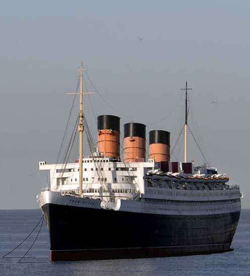 The beautiful Queen Mary 