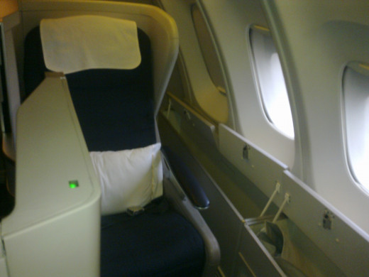 Window seat face backwards in BA's longhaul business class cabins