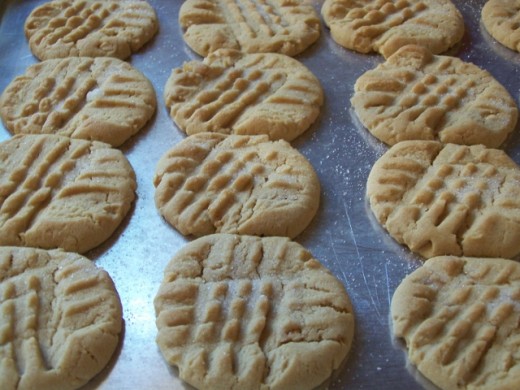 Delicious Easy Homemade Peanut Butter Crisscross Cookie Recipe With Frosting.