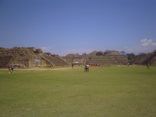 View of North Platform from in front of the South Platform (System H on the left hand side).
