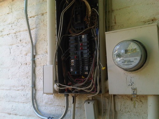 This one, on the other hand, is a mess! Splices and messy wiring should be examined for signs of double-tapped wires, melted insulation, or other fire risks.