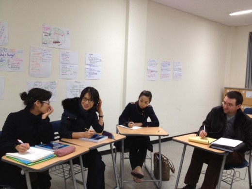 TESOL students learning by doing: Think-Pair-Share.