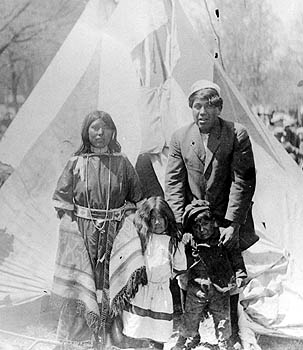 A Shoshone family in Logan in 1909.