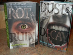 Zombie Apocalype Book series for Teenagers: Rot & Ruin