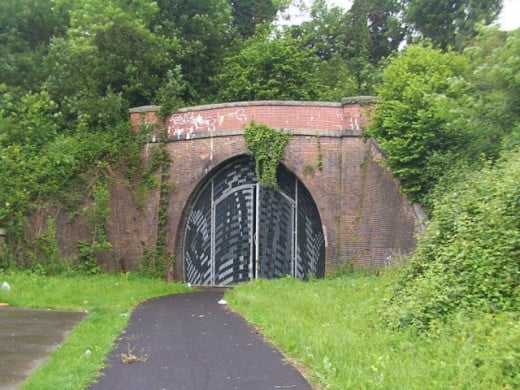 This is the kind of underground tunnel depicted in Five Go Off to Camp