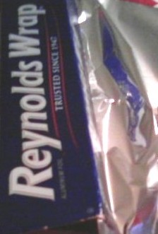 The flat and shiny sides of Aluminum foil creae interesting effects when crafting with this metal product.